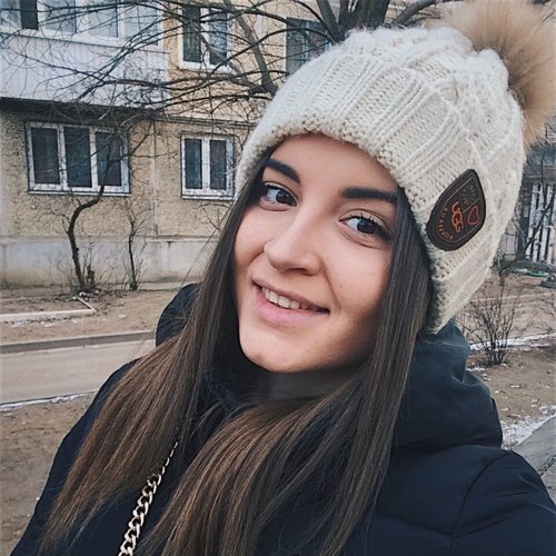Моника Моника